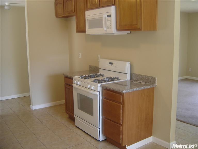3908 Amigo Dr, Modesto, CA 95356 photo 8