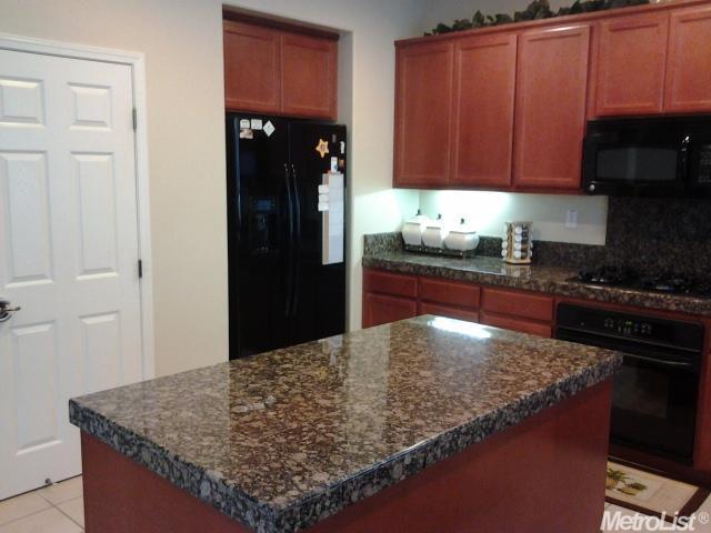 1143 Terry Ln, Tracy, CA 95376 photo 6