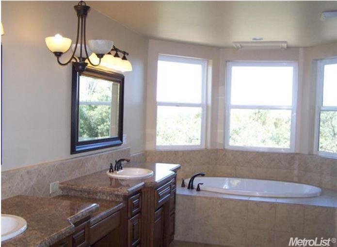 8712 Glacial Pl, Loomis, CA 95650 photo 9