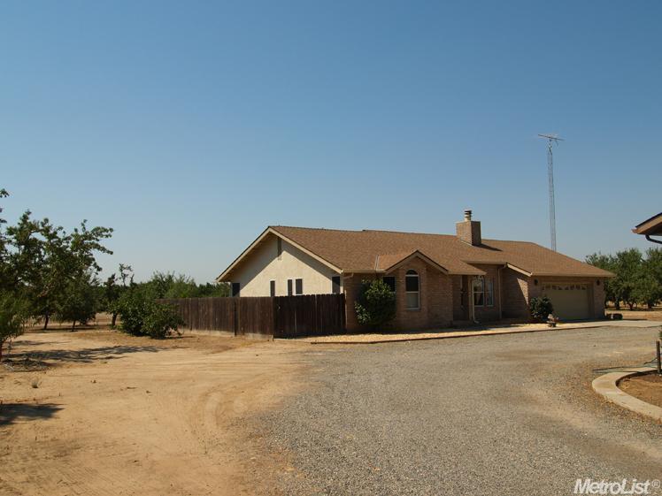 2022 Costner Rd, Modesto, CA 95356 photo 1