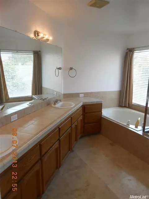 3324 Poppypatch Dr, Modesto, CA 95354 photo 14