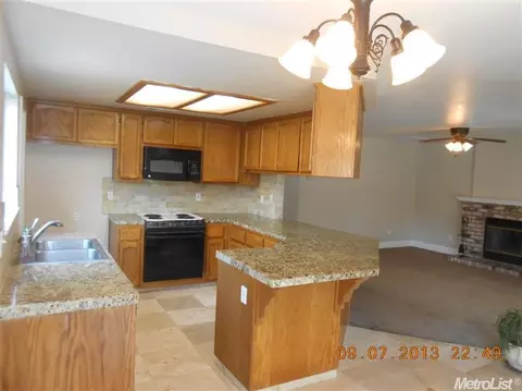 3324 Poppypatch Dr, Modesto, CA 95354 photo 6