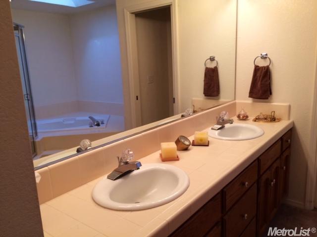 109 Rivergate Pl, Lodi, CA 95240 photo 5