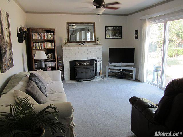2131 Maddox Ct, Carmichael, CA 95608 photo 3