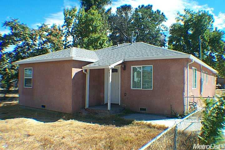 952 N Golden Gate Ave, Stockton, CA 95205 photo 1