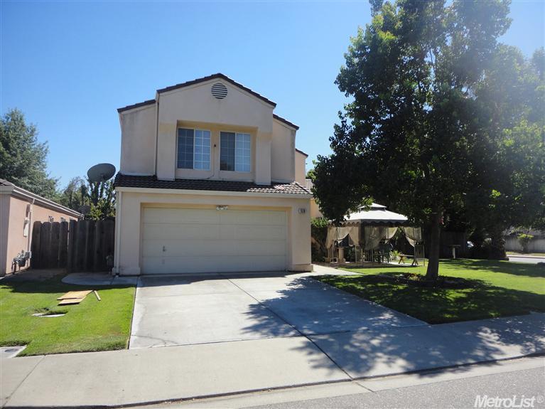 1528 Joett, Turlock, CA 95380 photo 2