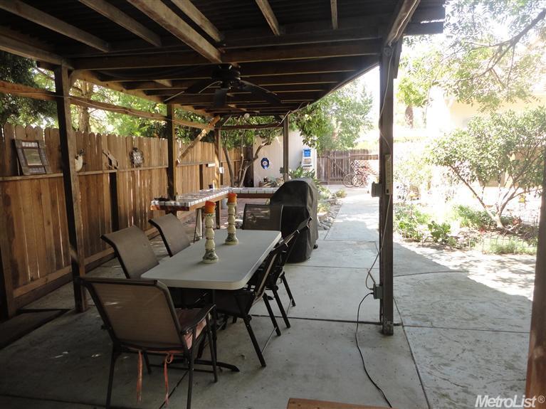 1528 Joett, Turlock, CA 95380 photo 23