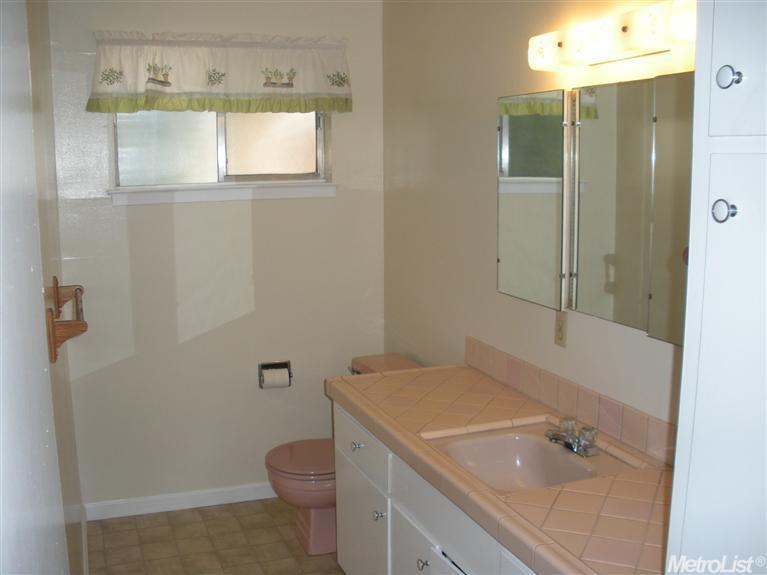 6342 Dorchester Ct, Carmichael, CA 95608 photo 10