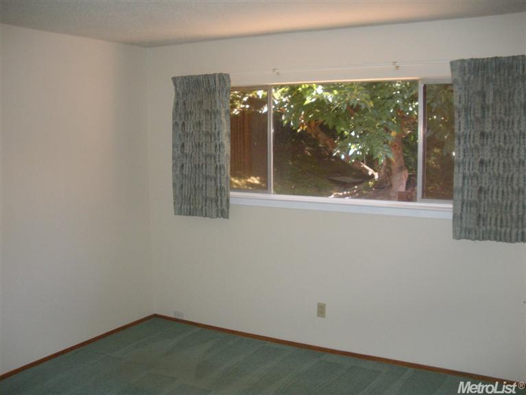 6342 Dorchester Ct, Carmichael, CA 95608 photo 13