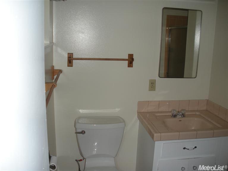 6342 Dorchester Ct, Carmichael, CA 95608 photo 14