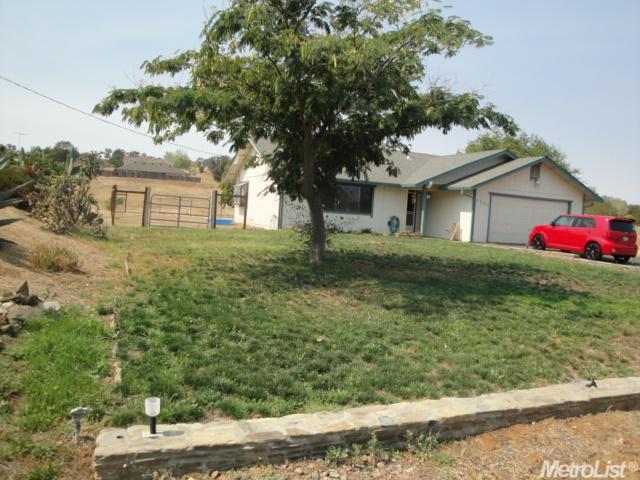 1587 Cheyenne Rd, Copperopolis, CA 95228 photo 2