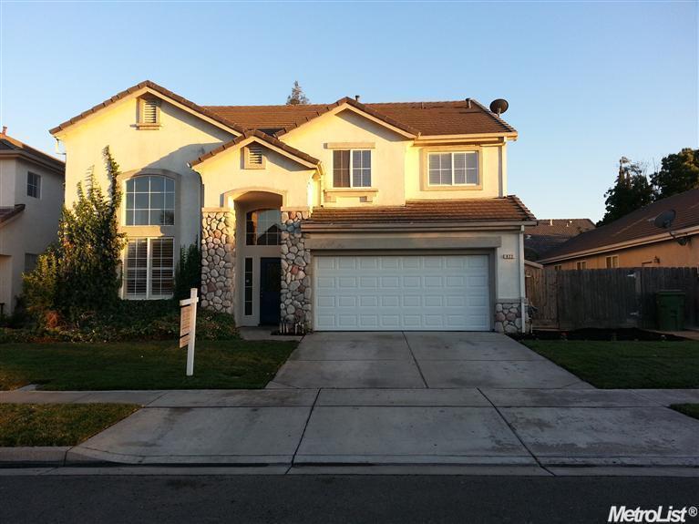 822 Moonbeam Way, Turlock, CA 95382 photo 1