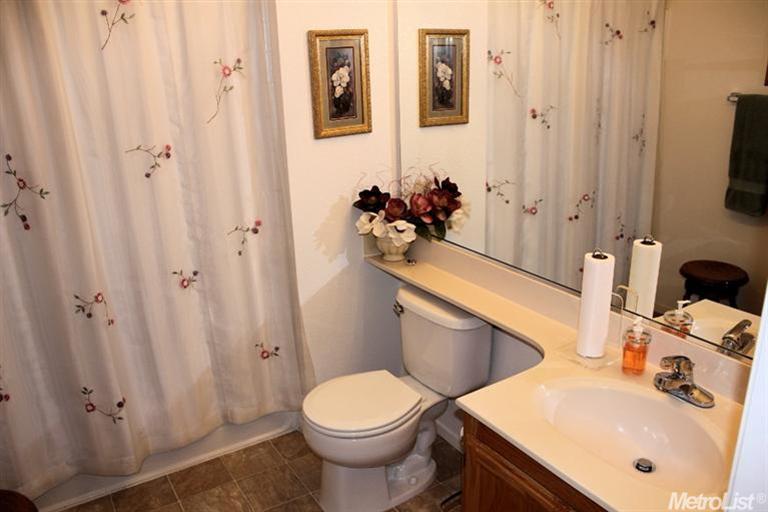 2907 Beachcomber Dr, Rocklin, CA 95677 photo 9