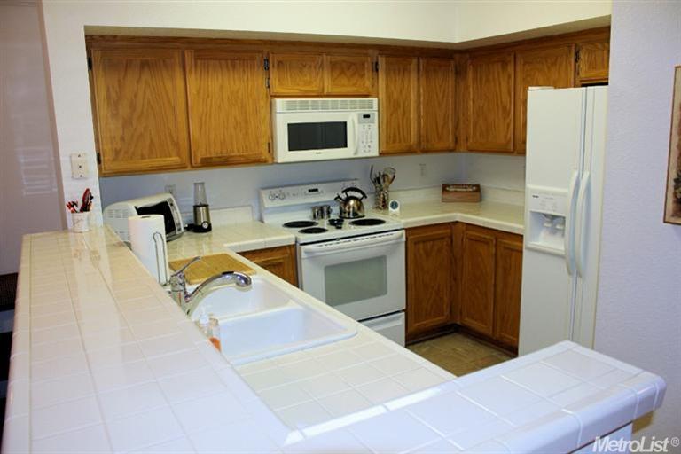 2907 Beachcomber Dr, Rocklin, CA 95677 photo 8