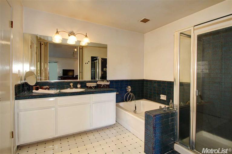 843 Malaga Ave, Davis, CA 95616 photo 18