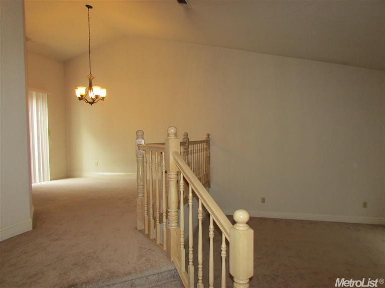 2817 Schiphol Ln, Modesto, CA 95356 photo 6