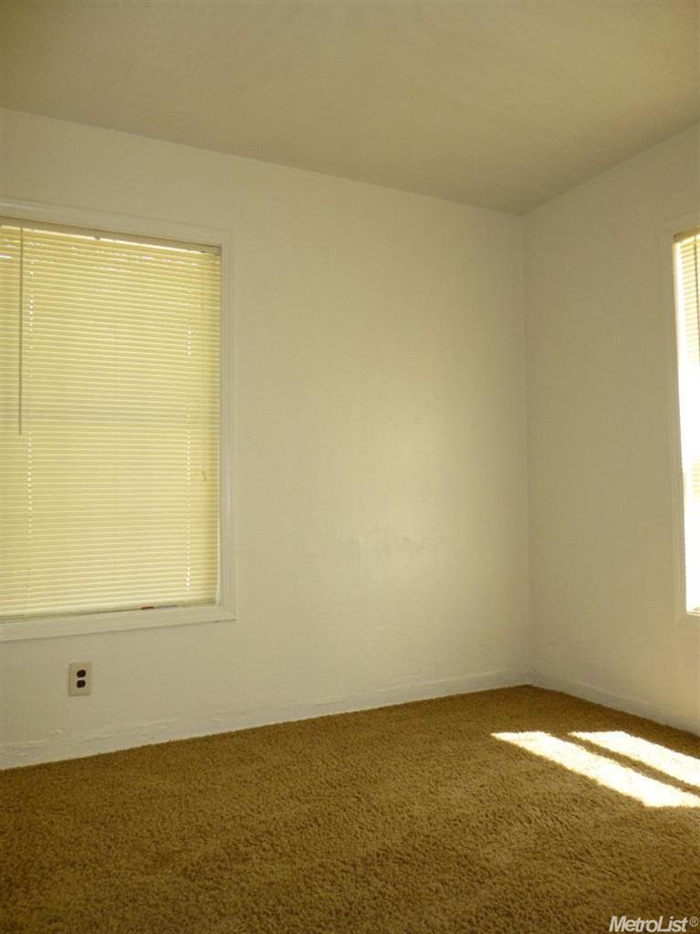1208 Eugene Ave, Modesto, CA 95351 photo 8