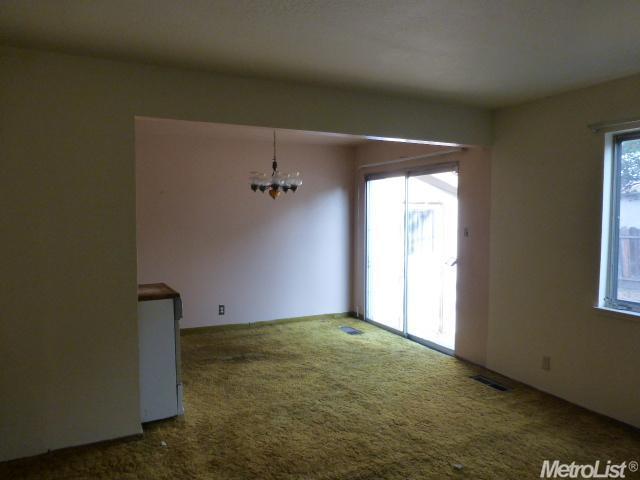 2431 E 6th St, Stockton, CA 95205 photo 5
