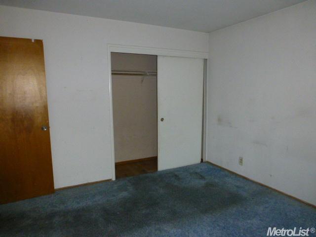 2431 E 6th St, Stockton, CA 95205 photo 8
