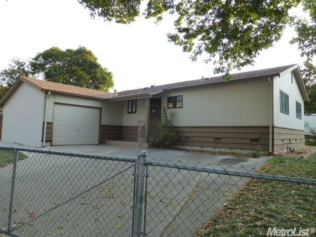 2431 E 6th St, Stockton, CA 95205 photo 2