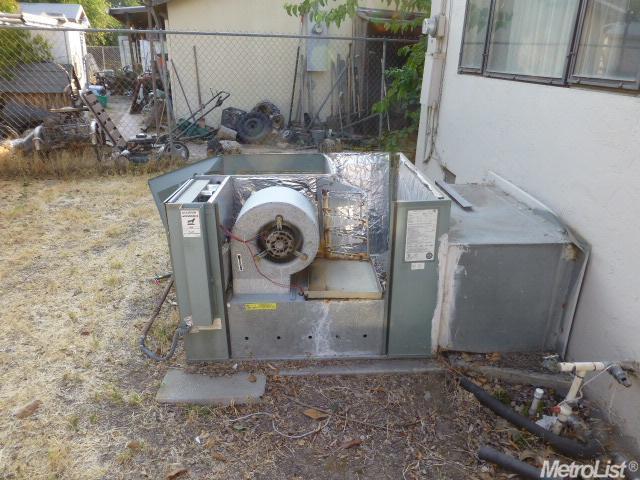 2431 E 6th St, Stockton, CA 95205 photo 14