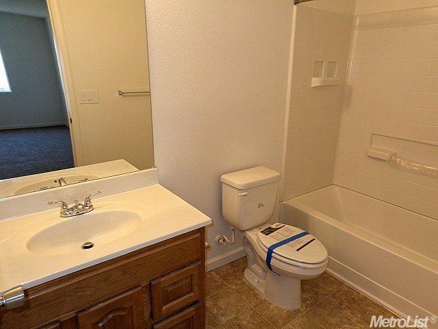 3108 Crownview Dr, Ceres, CA 95307 photo 19