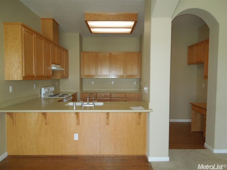 1698 Calhoun Ave, Ripon, CA 95366 photo 4