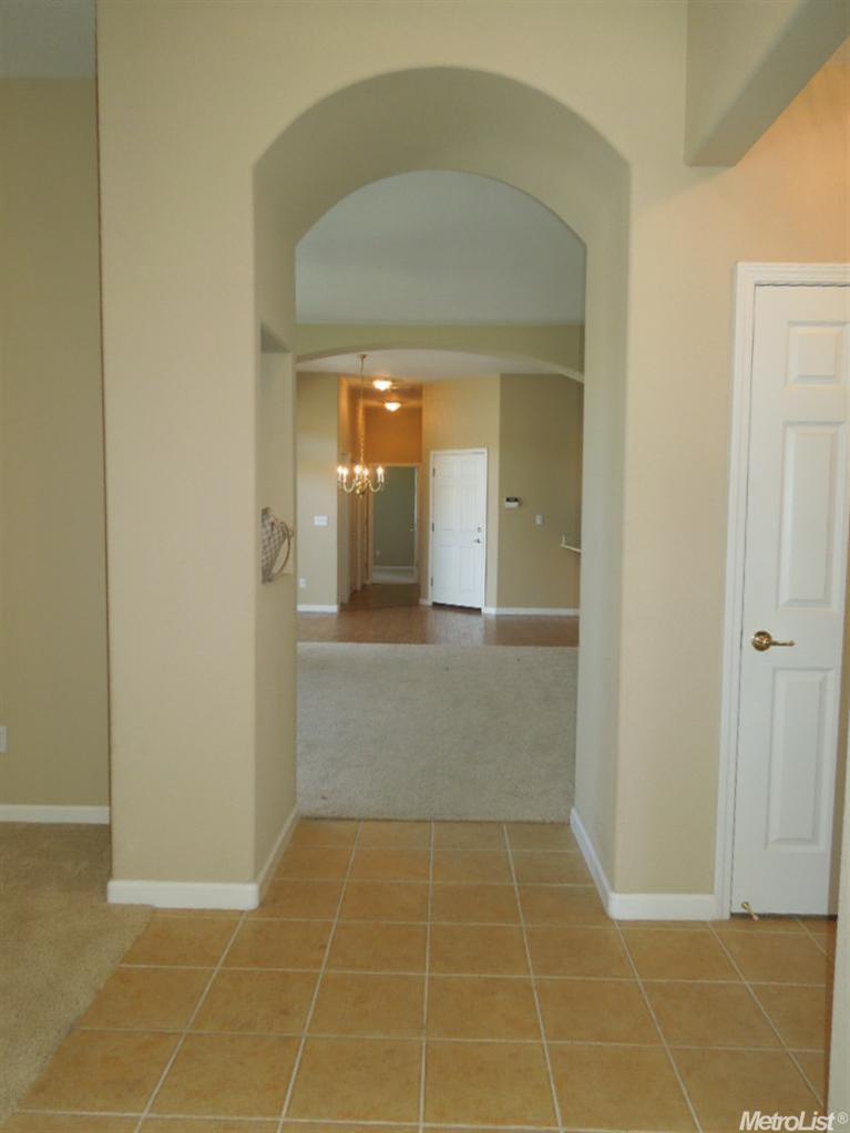 1698 Calhoun Ave, Ripon, CA 95366 photo 2
