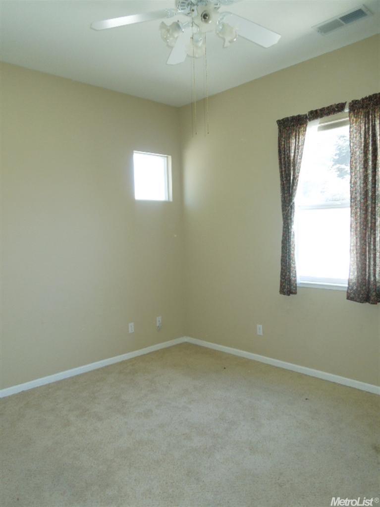 1698 Calhoun Ave, Ripon, CA 95366 photo 9