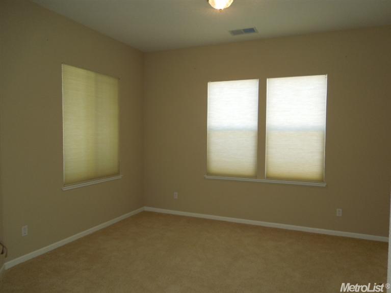 1698 Calhoun Ave, Ripon, CA 95366 photo 11