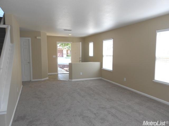 4245 Monhegan Way, Mather, CA 95655 photo 4