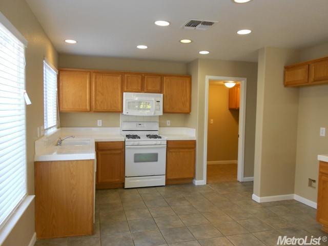 4245 Monhegan Way, Mather, CA 95655 photo 10