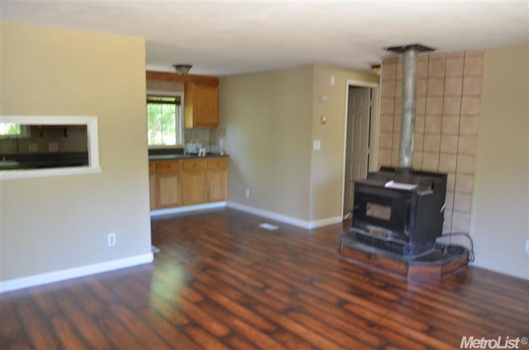 6843 Hazel Ave, Orangevale, CA 95662 photo 4