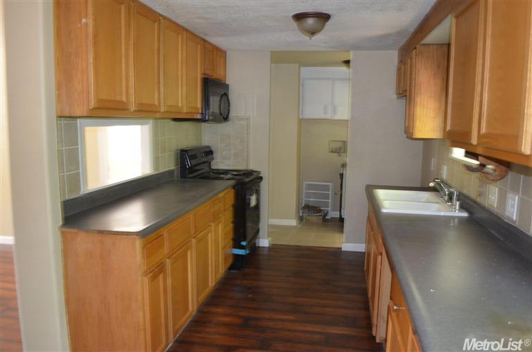 6843 Hazel Ave, Orangevale, CA 95662 photo 2