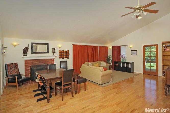 1715 Chapman Pl, Davis, CA 95618 photo 8