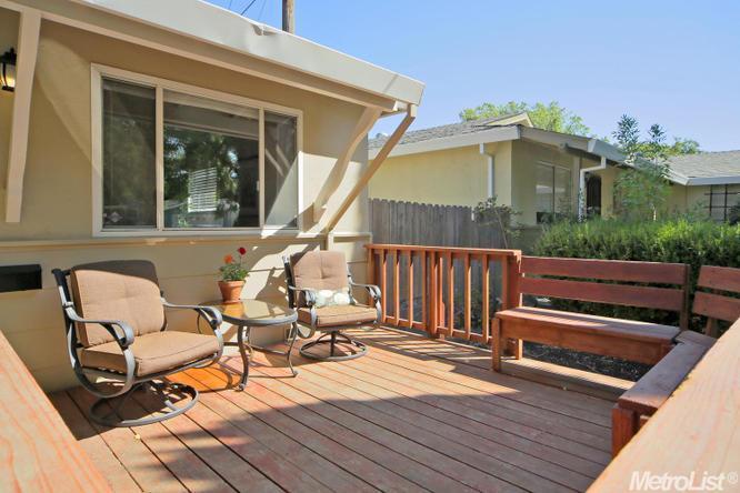 1715 Chapman Pl, Davis, CA 95618 photo 3