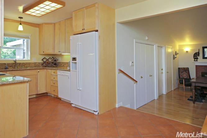 1715 Chapman Pl, Davis, CA 95618 photo 6