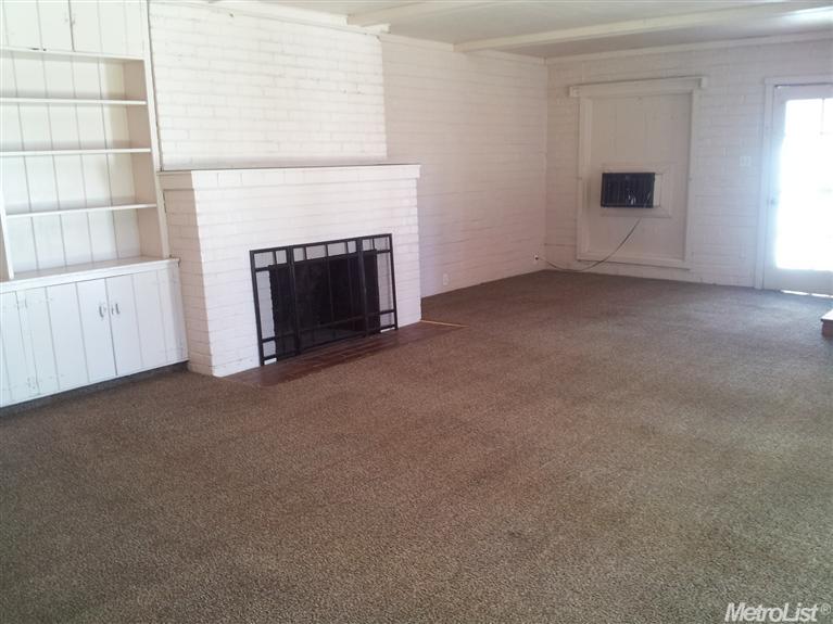 1810 Glen Ave, Merced, CA 95340 photo 2