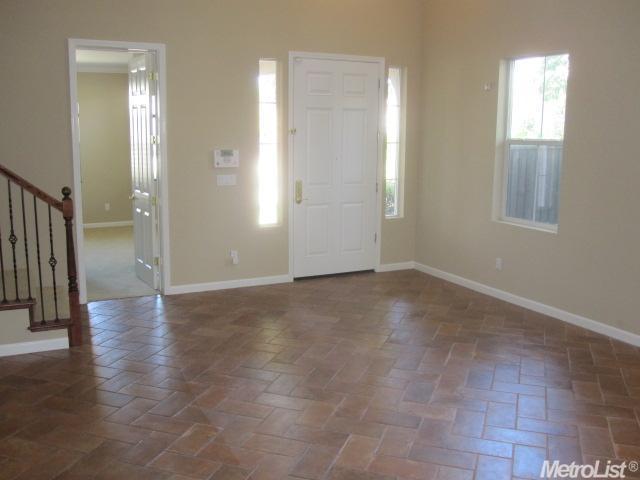 2718 Jackson Ave, Tracy, CA 95377 photo 6