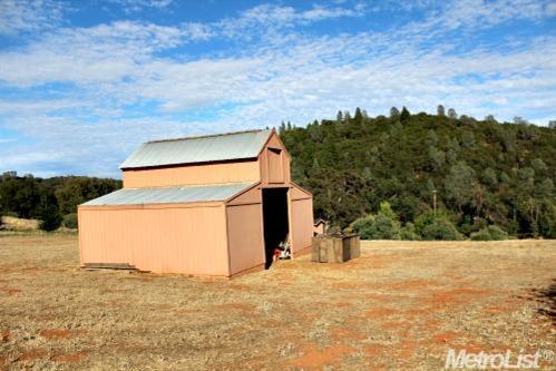 21201 Clivus Dr, Grass Valley, CA 95949 photo 2