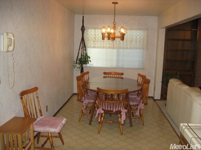 2409 Naas Ct, Modesto, CA 95358 photo 7