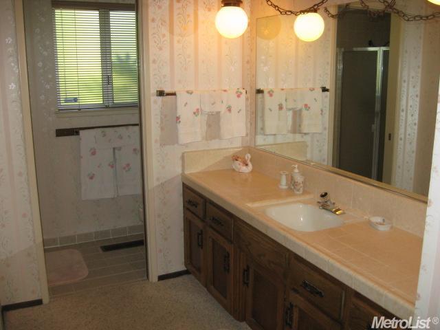 2409 Naas Ct, Modesto, CA 95358 photo 15