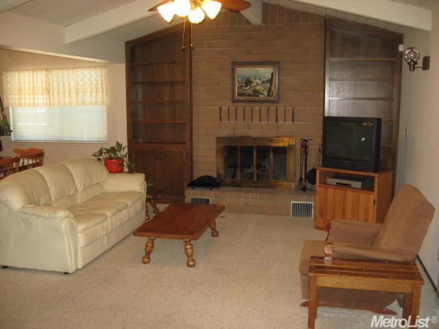 2409 Naas Ct, Modesto, CA 95358 photo 3