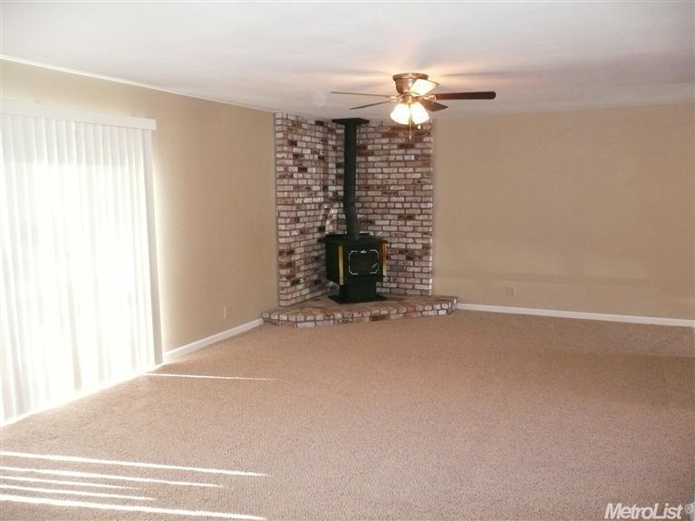 2516 Dudley Dr, Rescue, CA 95672 photo 8