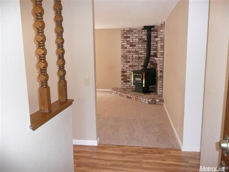 2516 Dudley Dr, Rescue, CA 95672 photo 4
