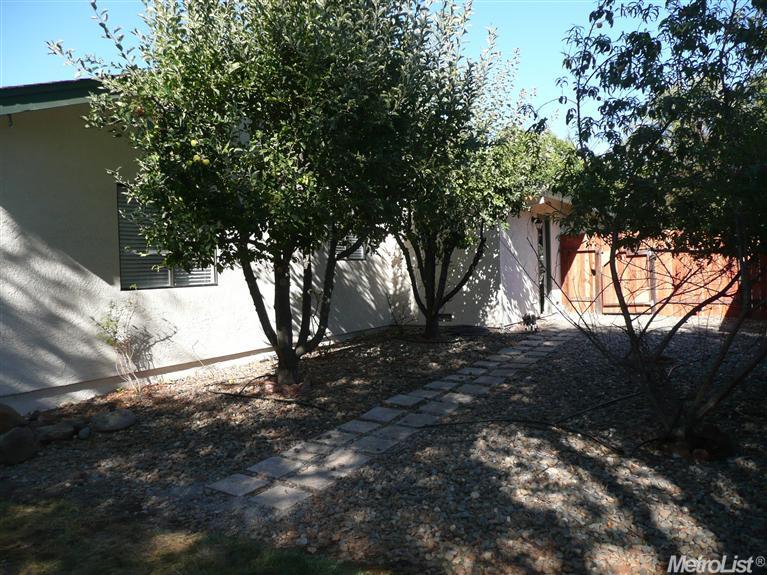2516 Dudley Dr, Rescue, CA 95672 photo 16