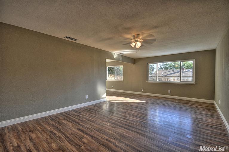 5304 Valparaiso, Sacramento, CA 95841 photo 2