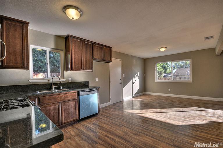 5304 Valparaiso, Sacramento, CA 95841 photo 15