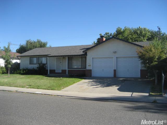 1342 Armstrong Dr, Manteca, CA 95336 photo 12