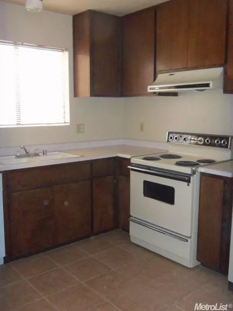 2900 Andre Ln #238, Turlock, CA 95380 photo 3